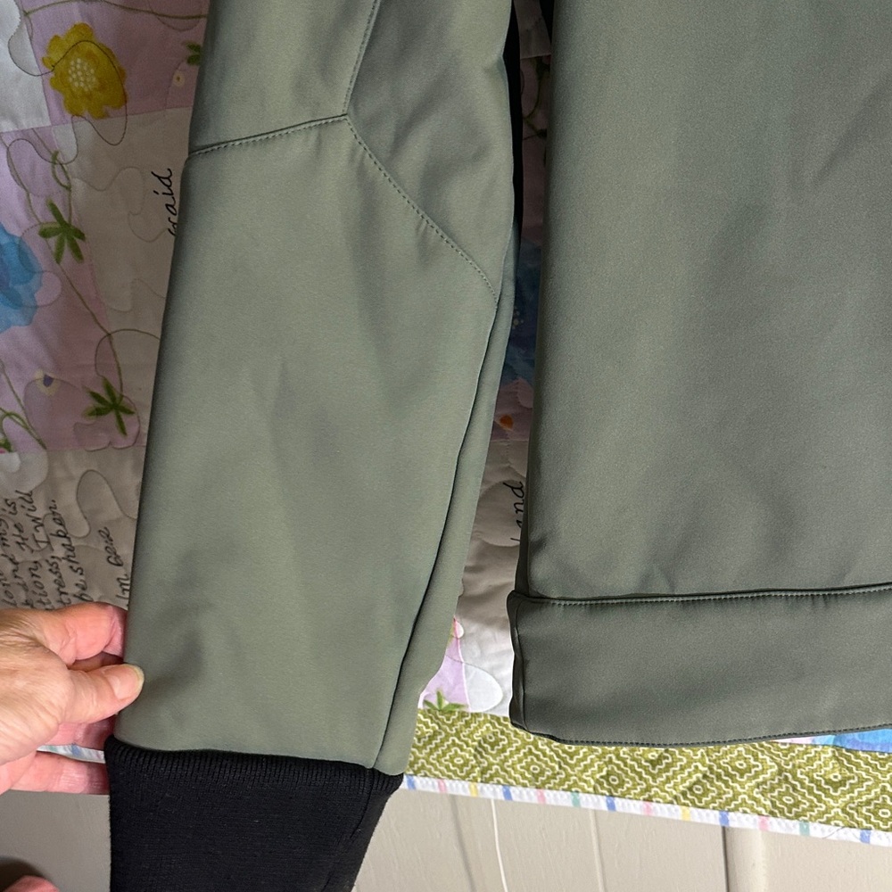 Rossignol Kara green hooded ski Jacket sz M - Picture 7 of 15